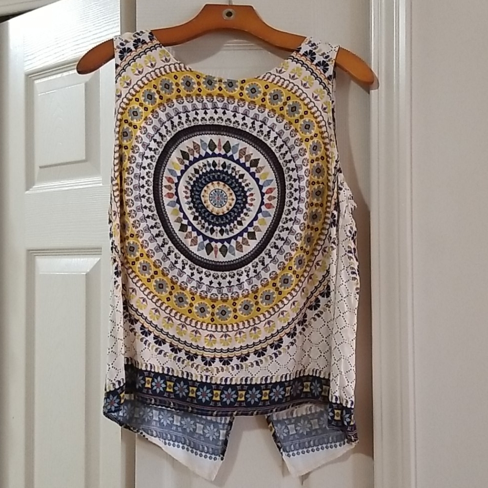 Soft and flowy boho bouse